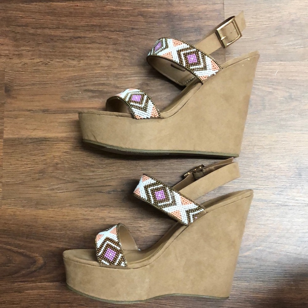 ‼️BRAND NEW BAMBOO WEDGES ‼️
